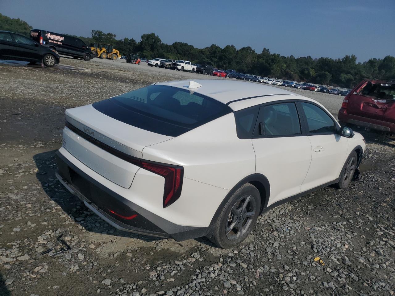 2025 Kia K4 Lx - Image 3