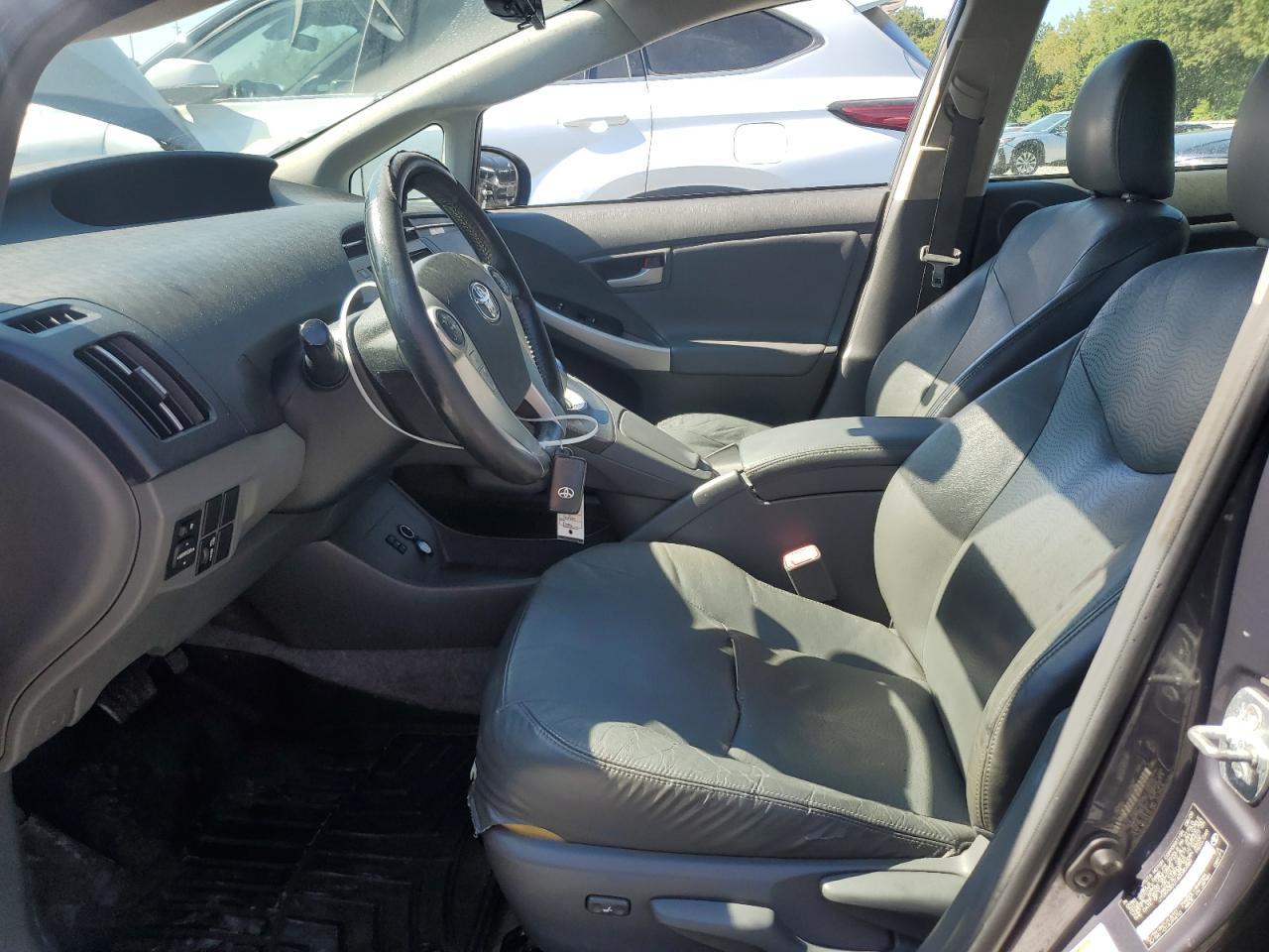 2010 Toyota Prius - Фото 7