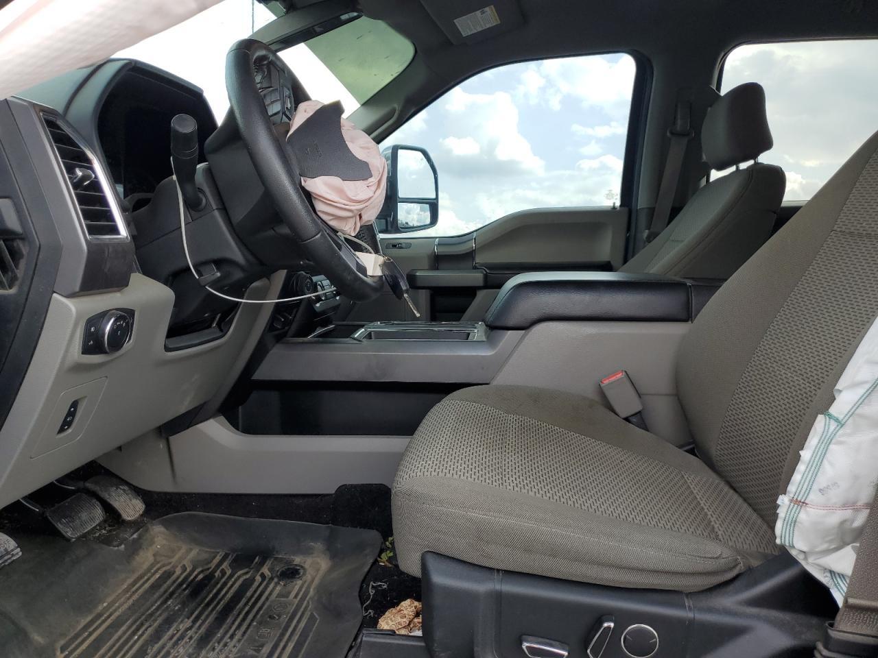 2017 Ford F150 Supercrew - Фото 7