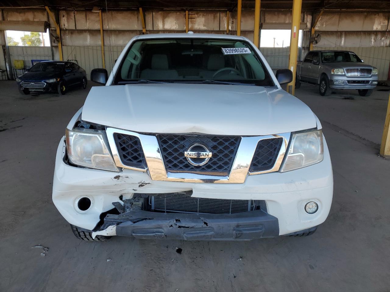 2018 Nissan Frontier S - Image 5