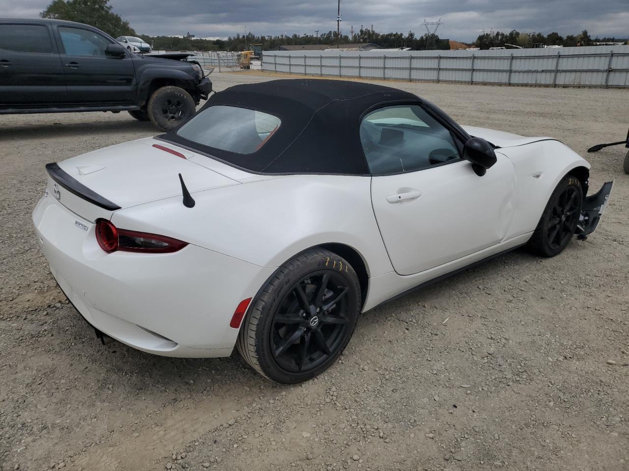 2022 Mazda Mx-5 Miata Club - Фото 3