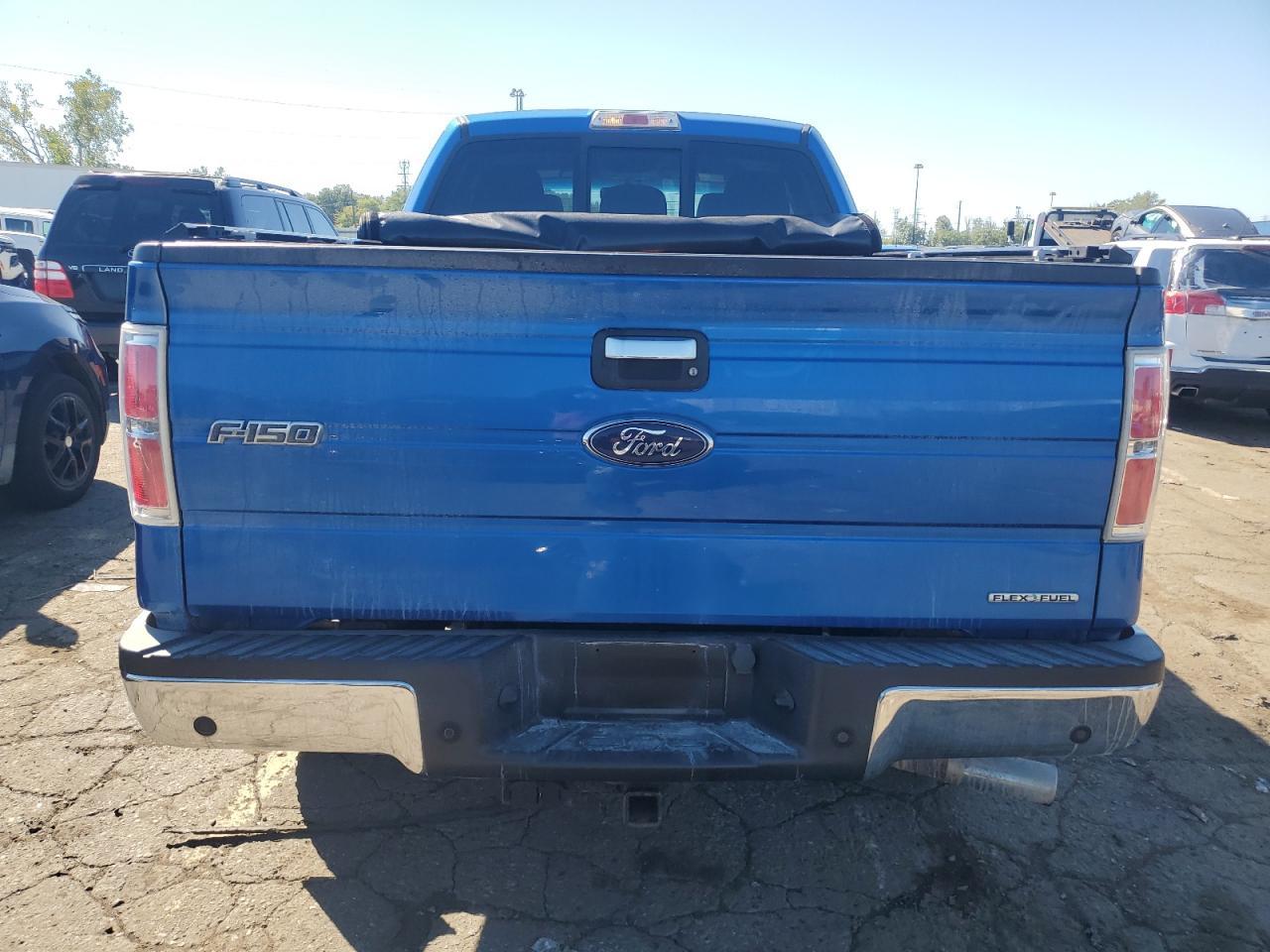 2012 Ford F150 Super Cab - Фото 6