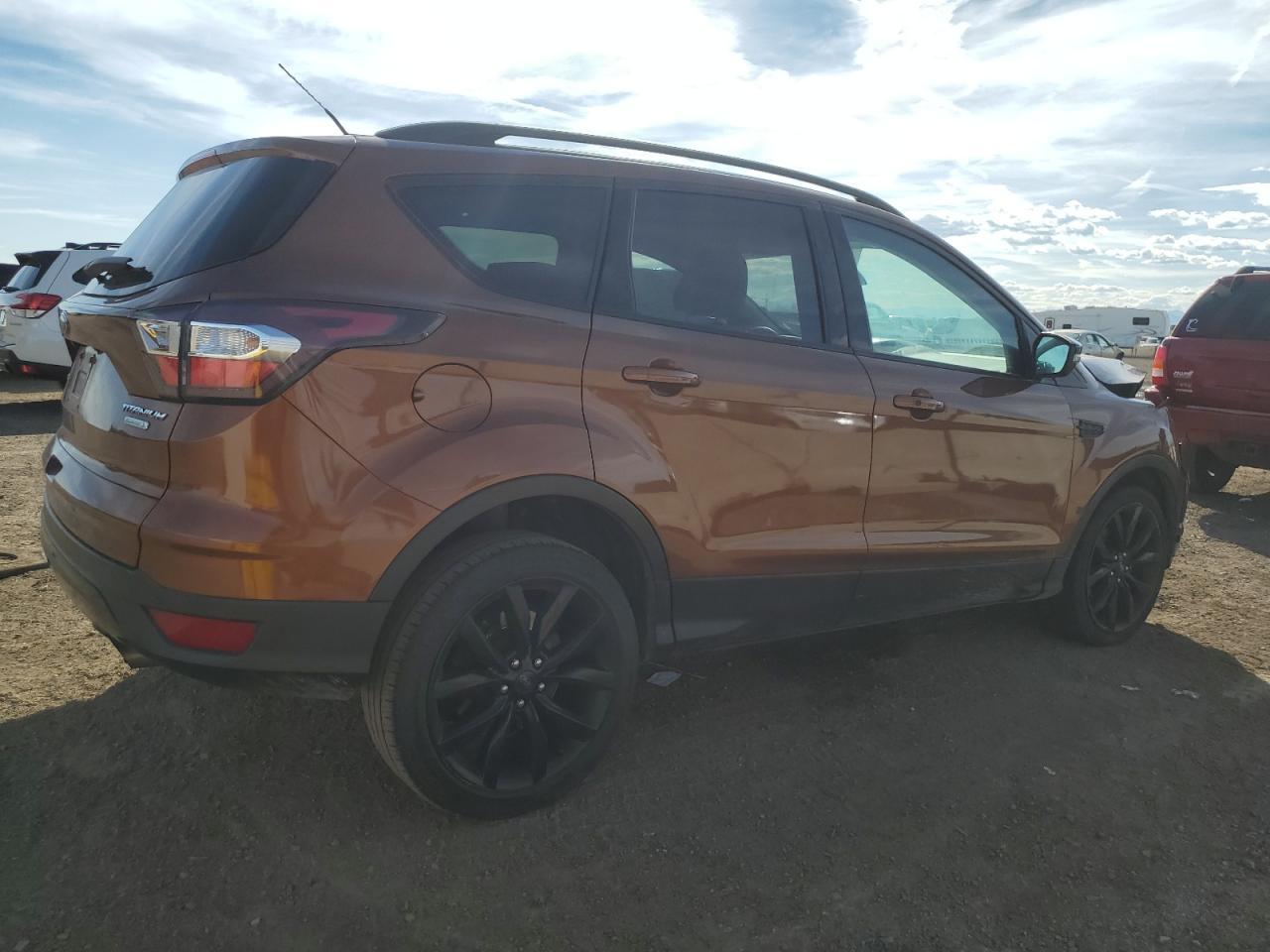 2017 Ford Escape Titanium - Фото 3