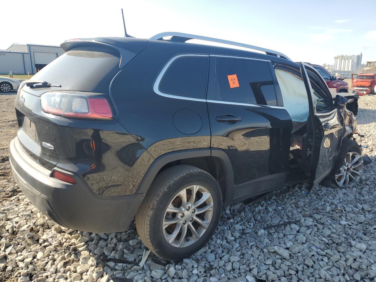2019 Jeep Cherokee Latitude - Фото 3