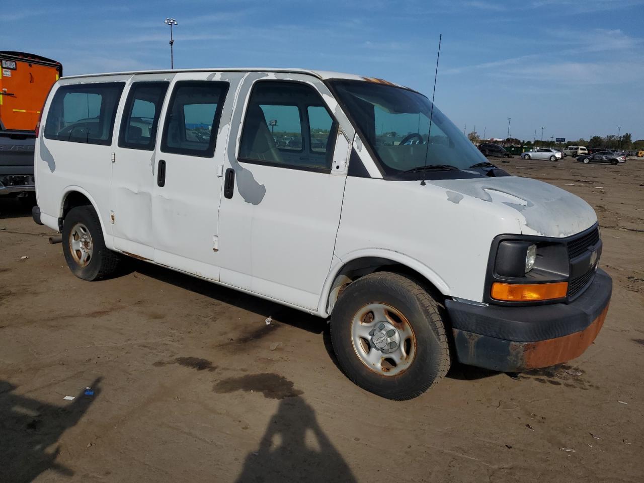 2007 Chevrolet Express G1500 - Фото 4
