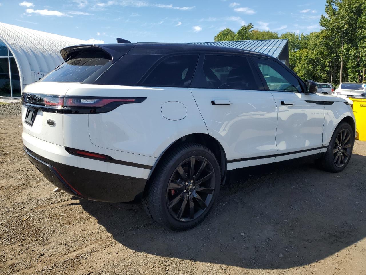 2020 Land Rover Range Rover Velar R-Dynamic S - Image 3