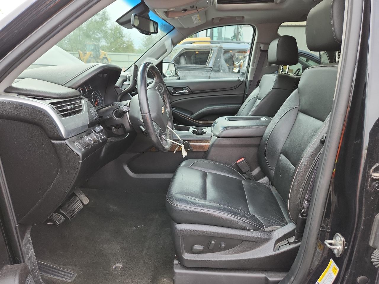 2016 Chevrolet Suburban K1500 Lt - Image 7