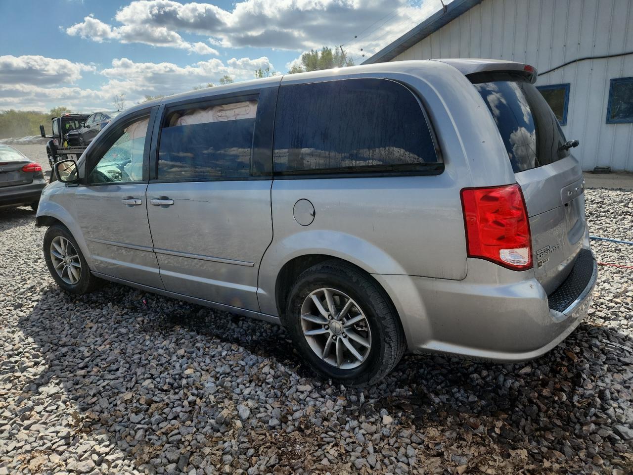 2016 Dodge Grand Caravan Se - Image 2