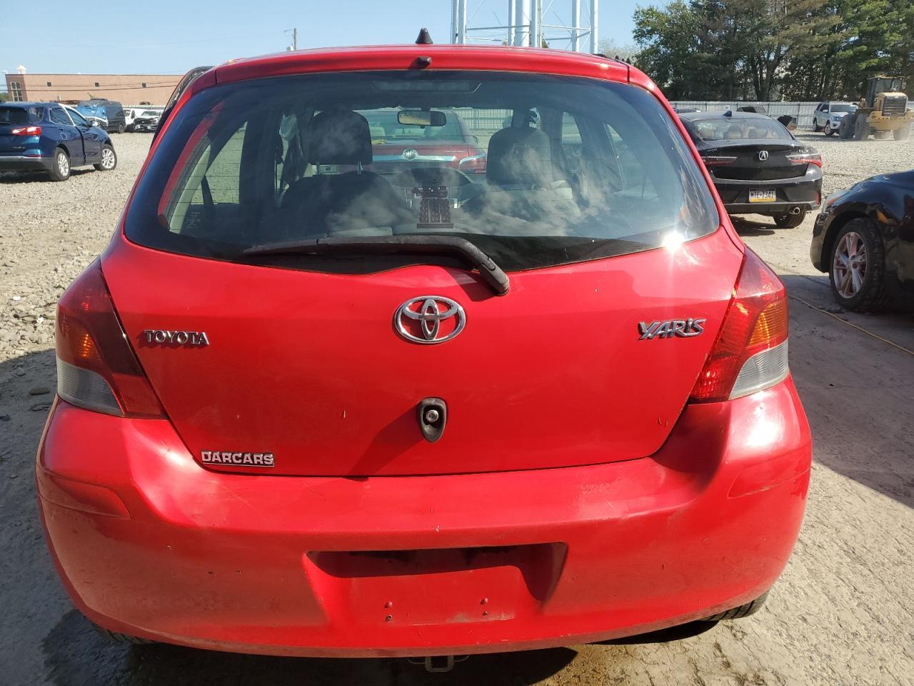2011 Toyota Yaris Base - Фото 6