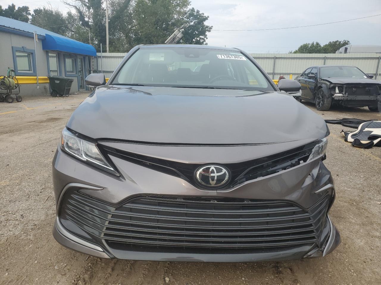 2024 Toyota Camry Le - Фото 5