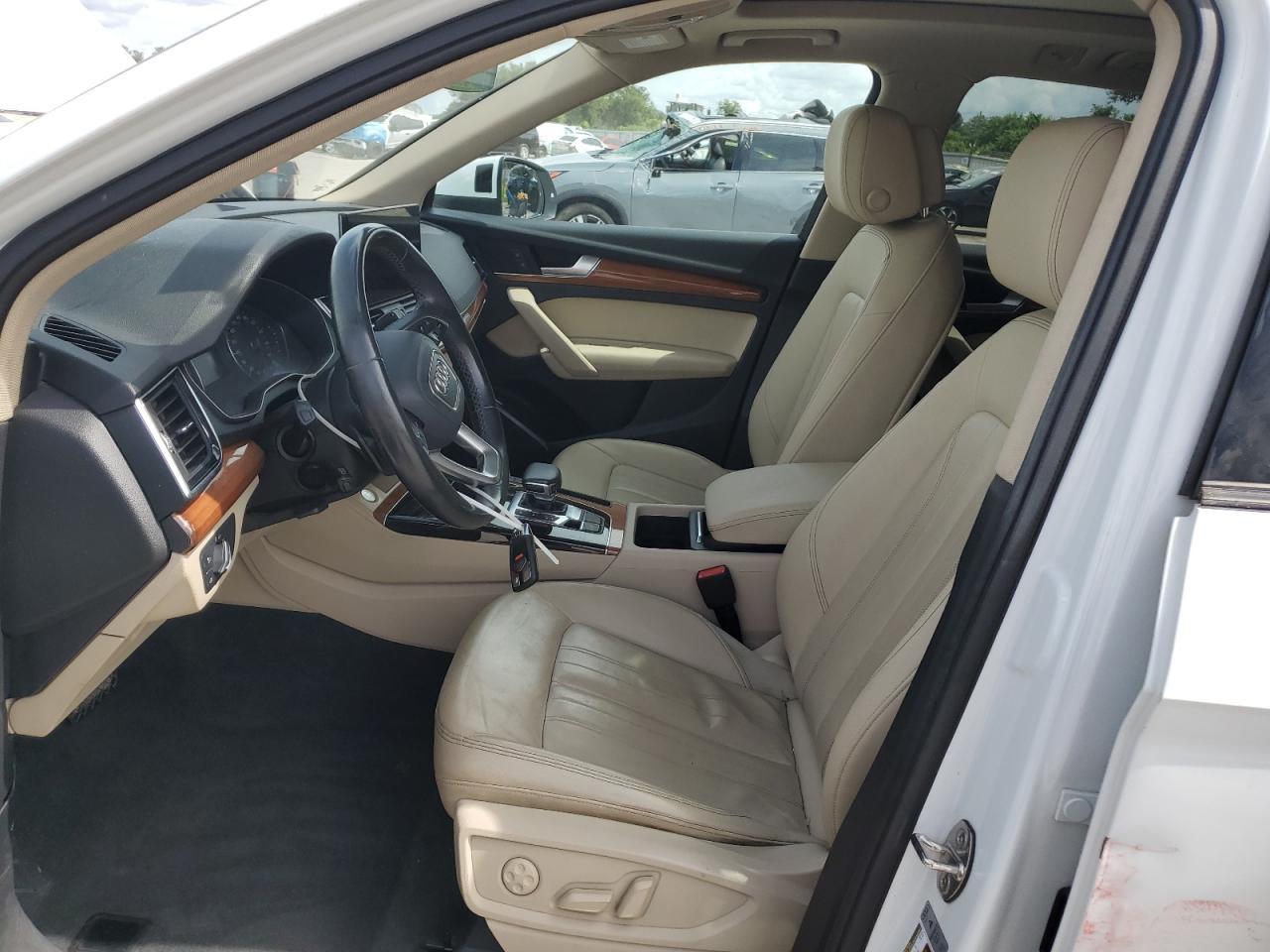 2021 Audi Q5 Premium - Фото 7