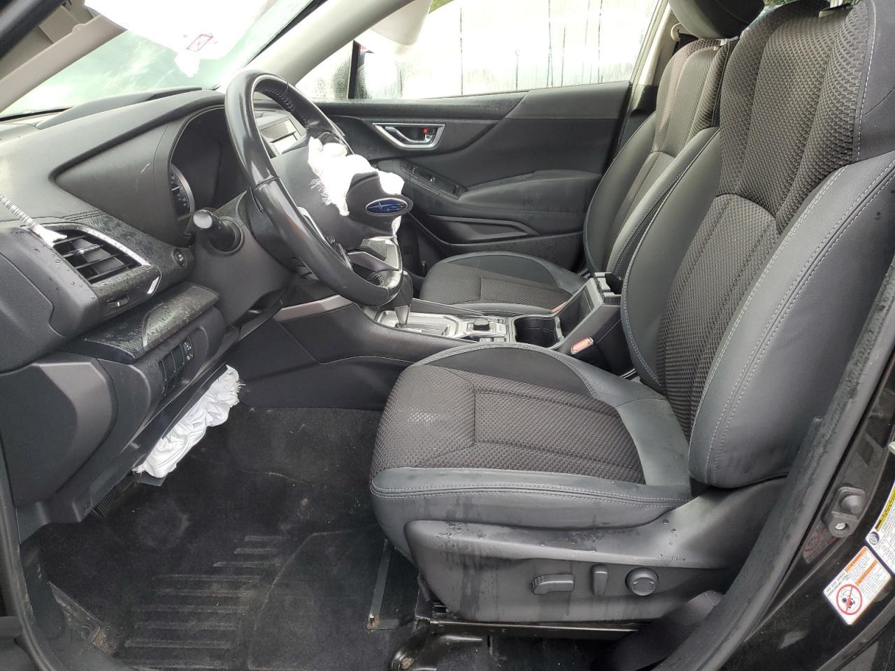 2020 Subaru Forester Premium - Фото 7