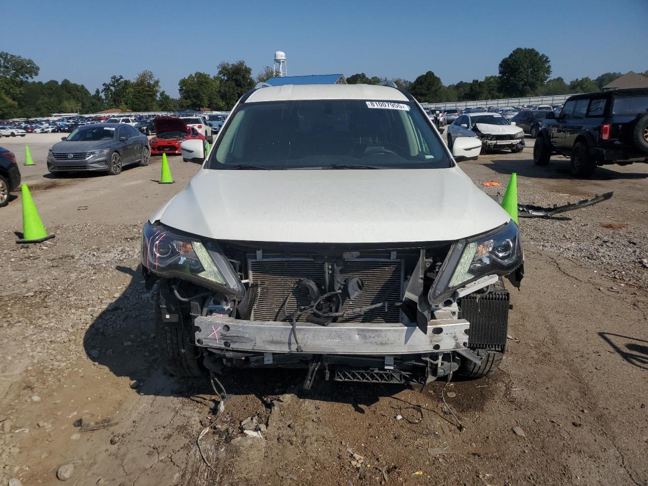 2019 Nissan Pathfinder S - Фото 5