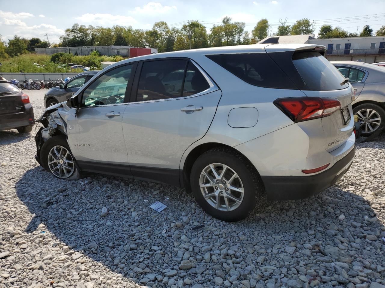 2022 Chevrolet Equinox Lt - Image 2