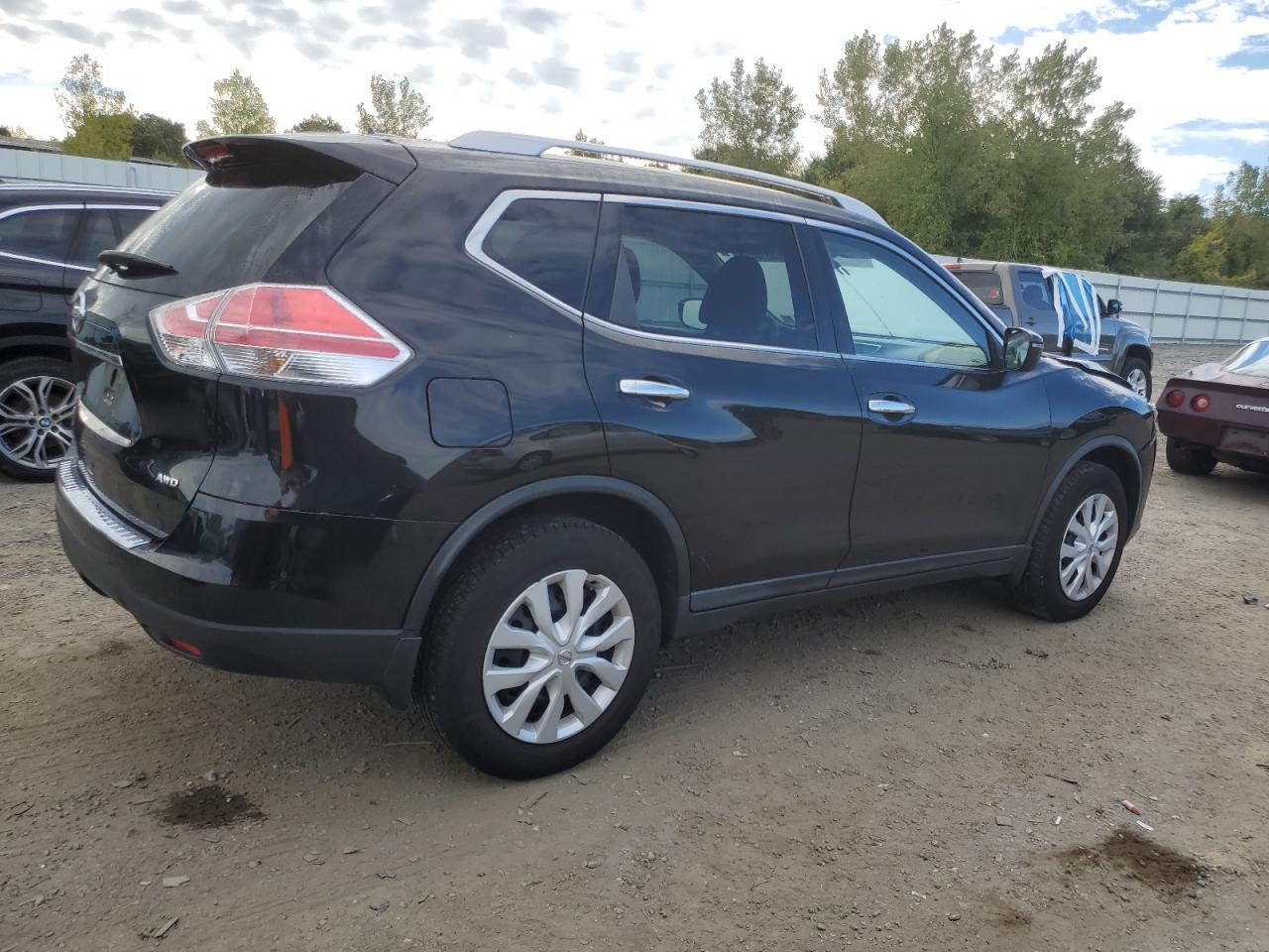 2016 Nissan Rogue S - Фото 3