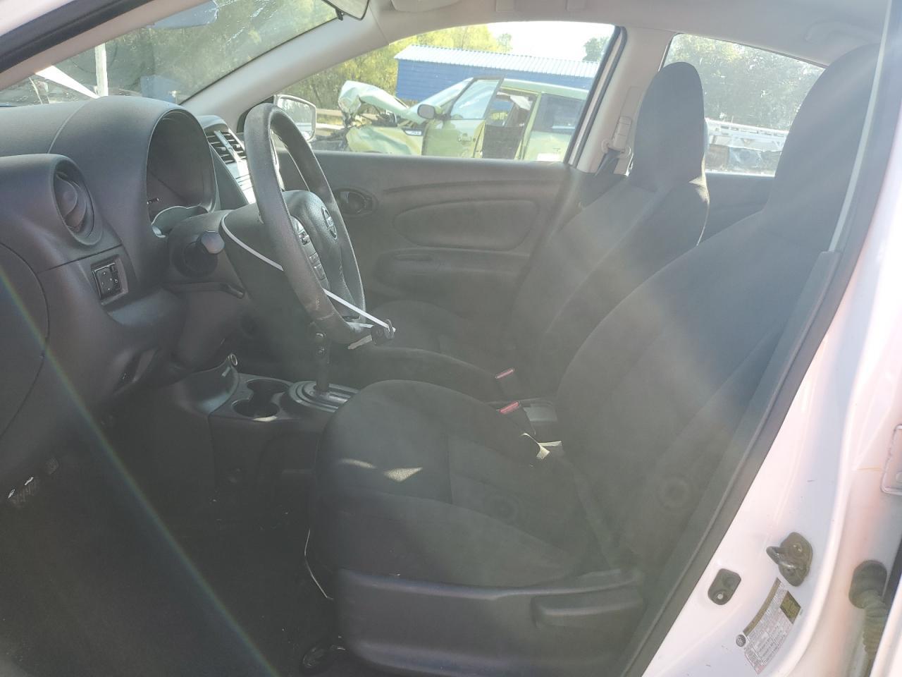 2017 Nissan Versa S - Image 7
