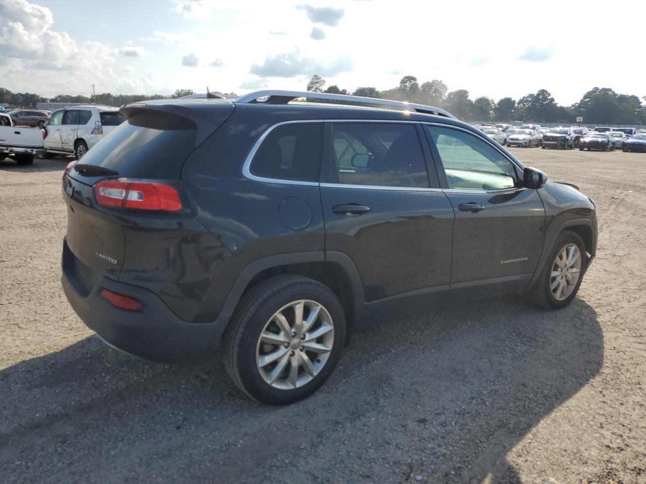 2016 Jeep Cherokee Limited - Image 3