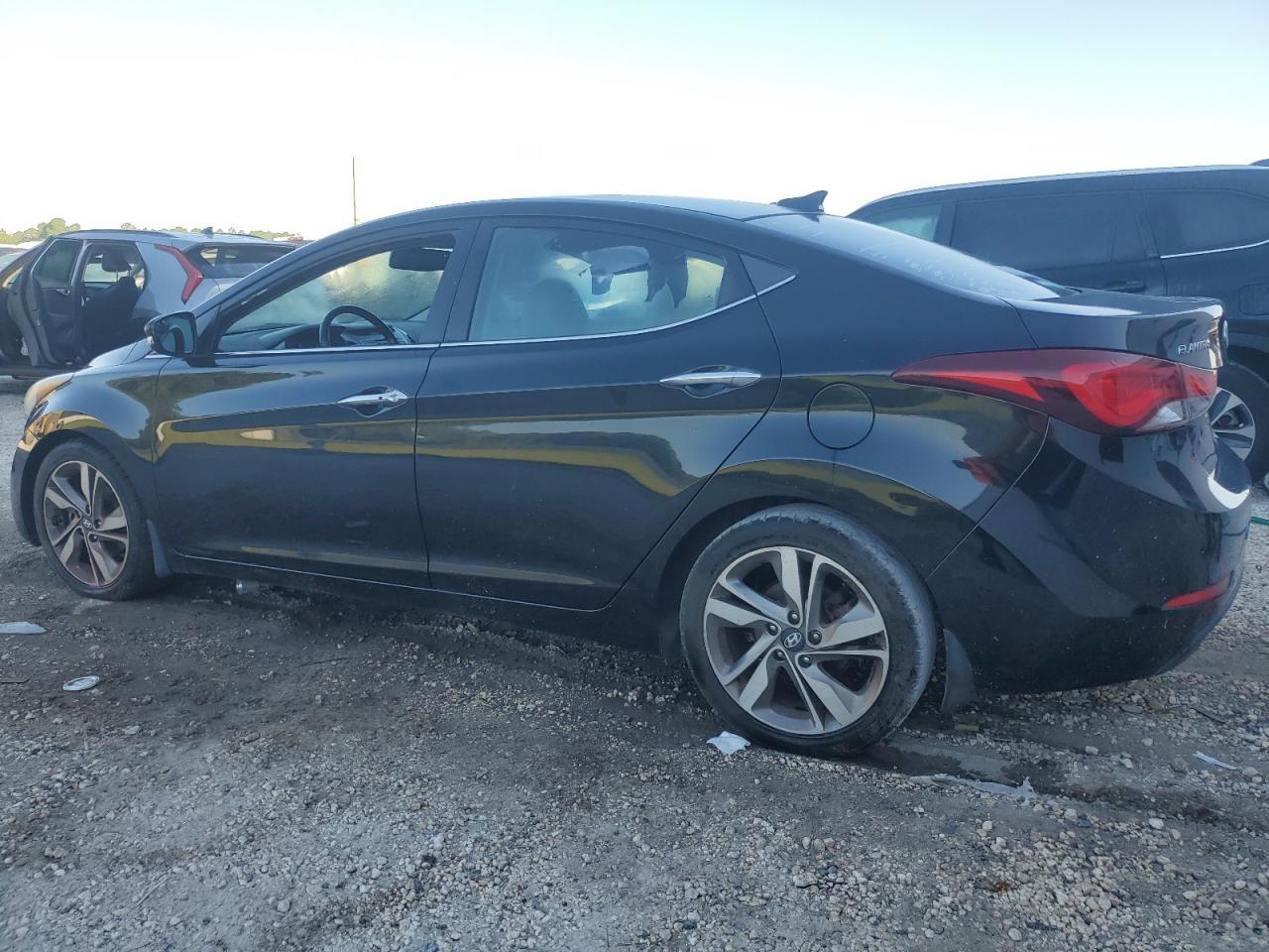 2016 Hyundai Elantra Se - Фото 2