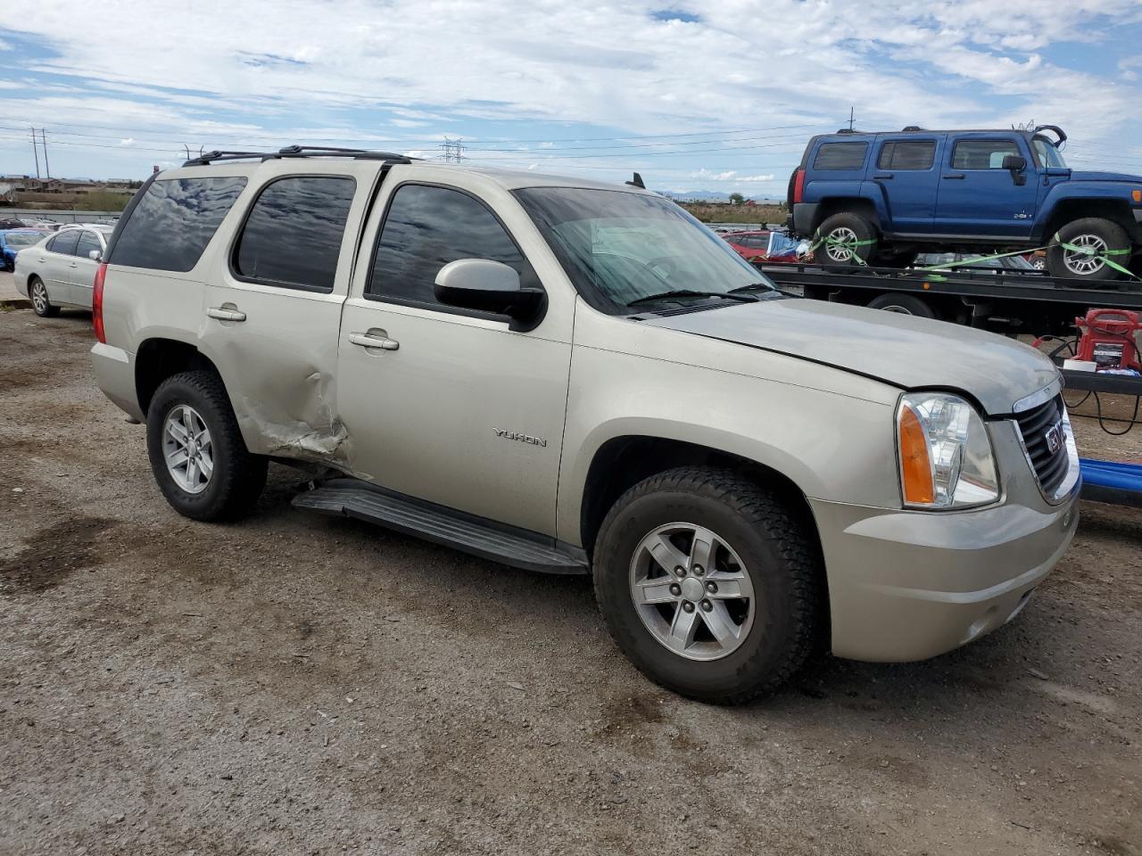 2013 GMC Yukon Sle - Image 4