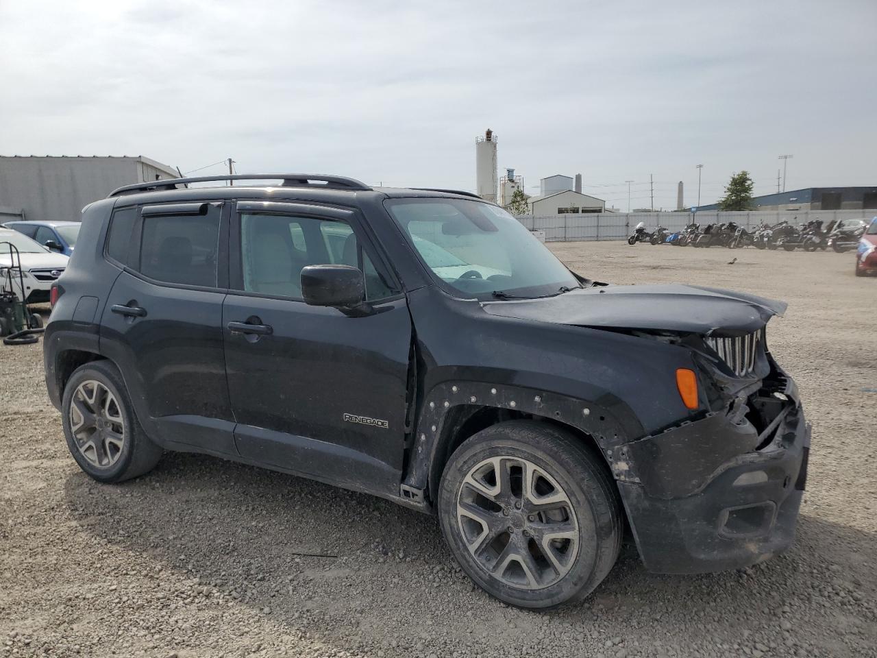 2015 Jeep Renegade Latitude - Фото 4