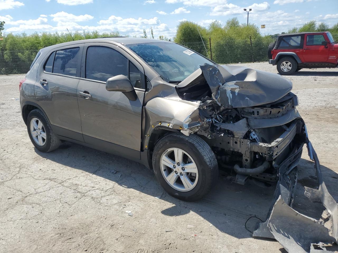 2021 Chevrolet Trax Ls - Фото 4