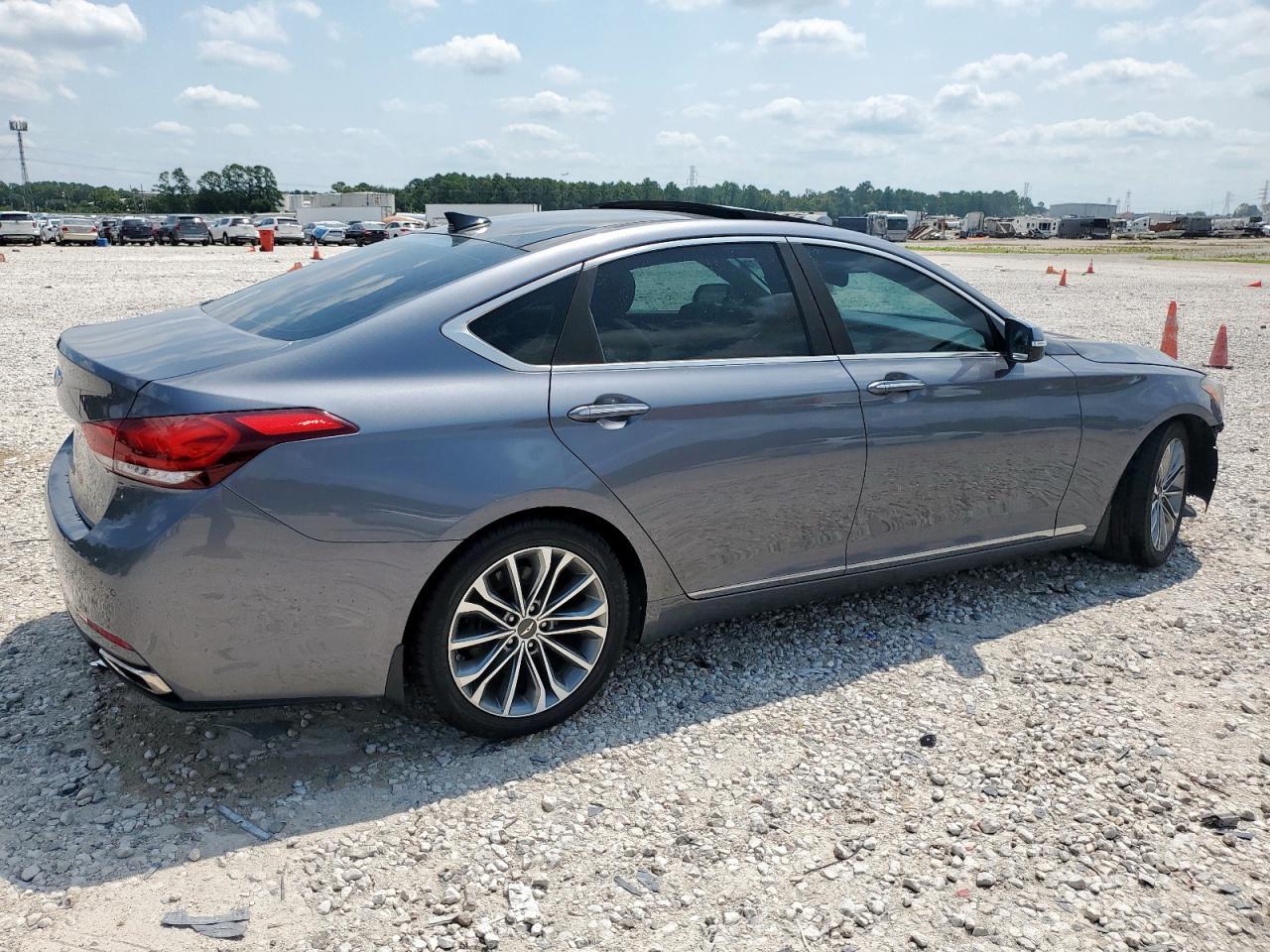 2016 Hyundai Genesis 3.8L - Фото 3