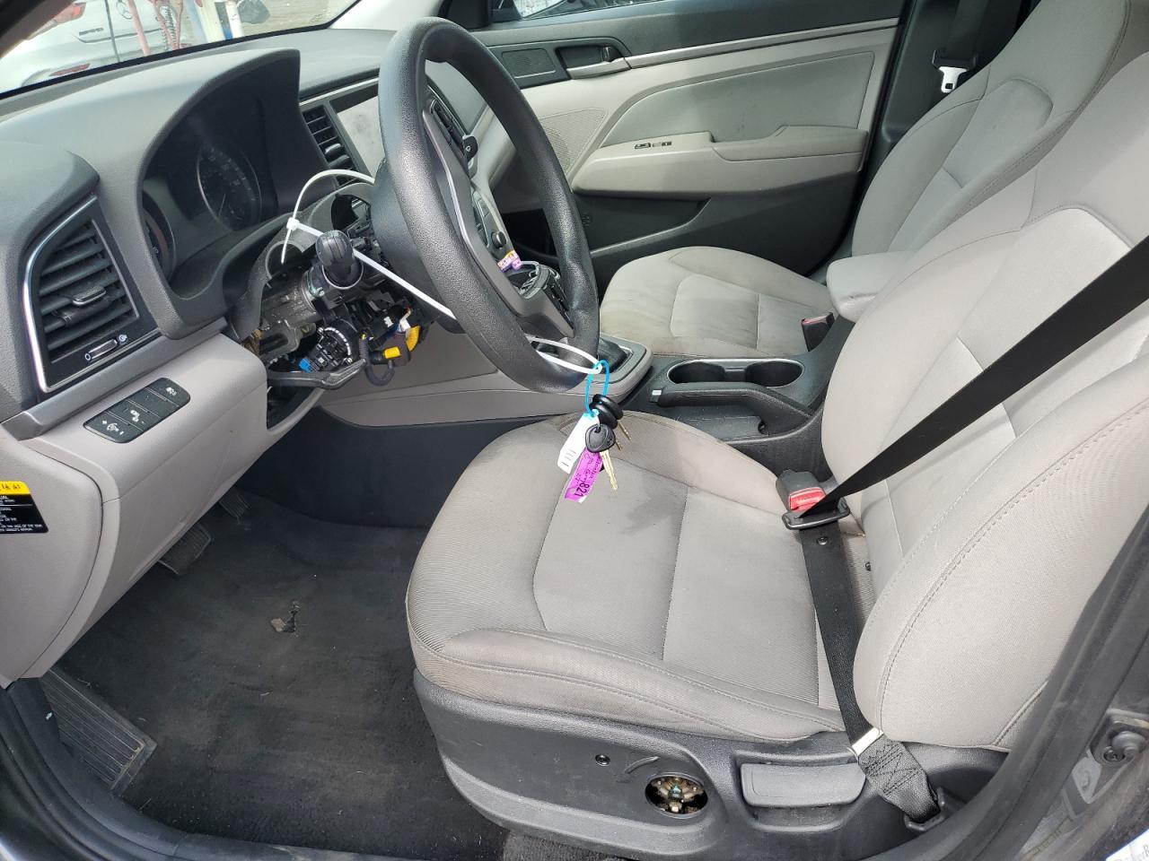 2018 Hyundai Elantra Sel - Фото 7