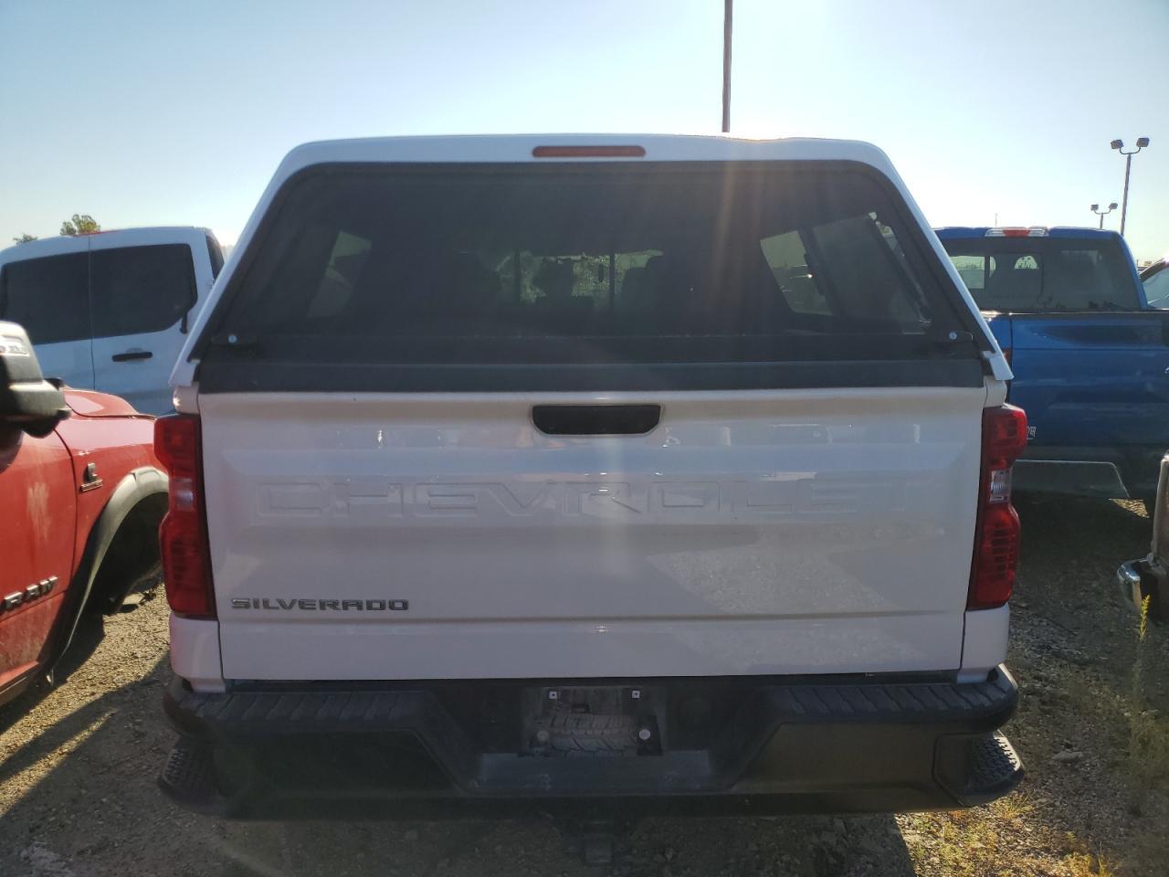 2022 Chevrolet Silverado K1500 - Фото 6