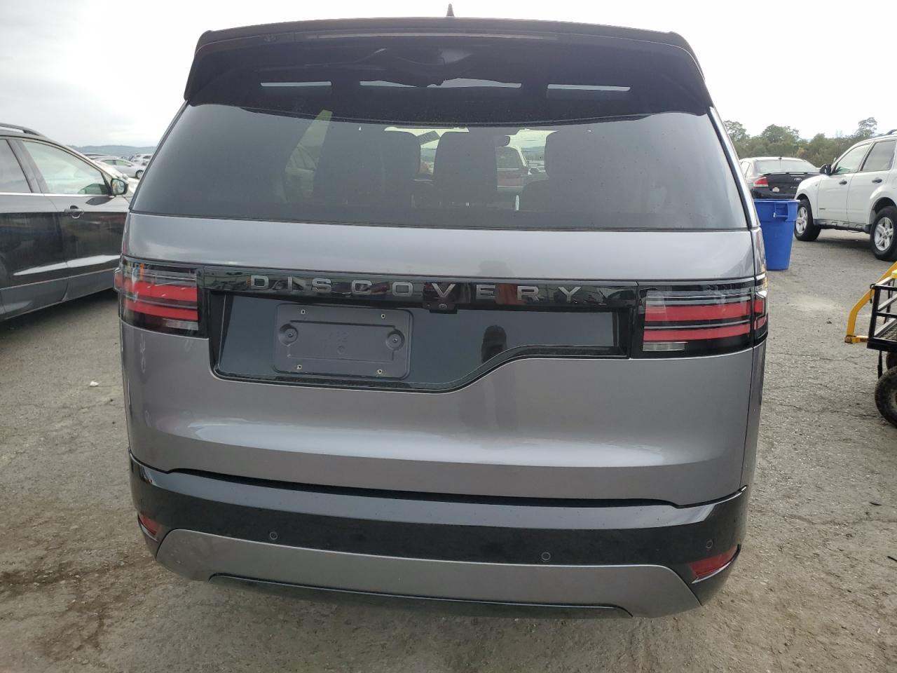 2024 Land Rover Discovery Dynamic Se - Image 6