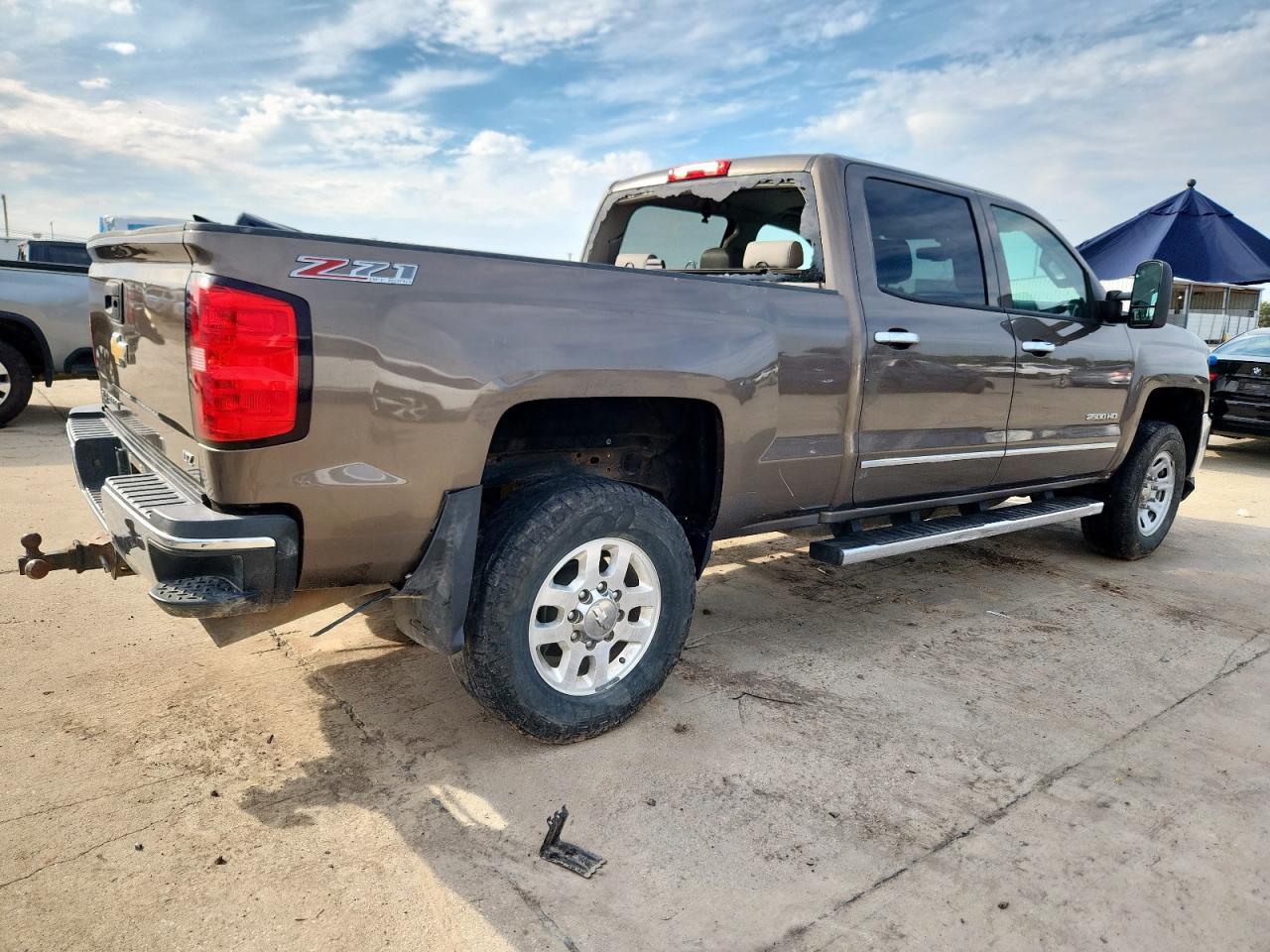 2015 Chevrolet Silverado K2500 Heavy Duty Ltz - Фото 3