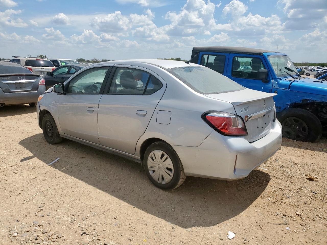 2024 Mitsubishi Mirage G4 Es - Image 2