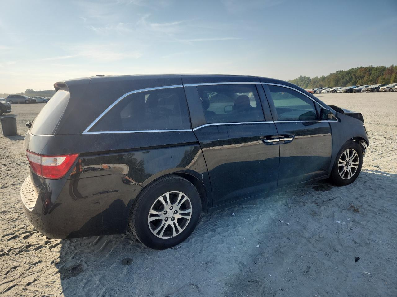 2012 Honda Odyssey Exl - Image 3