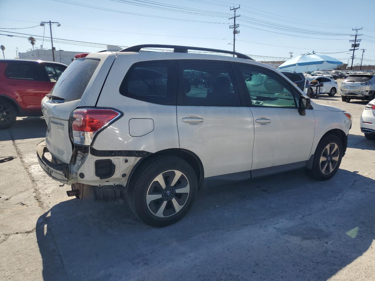 2017 Subaru Forester 2.5I - Image 3