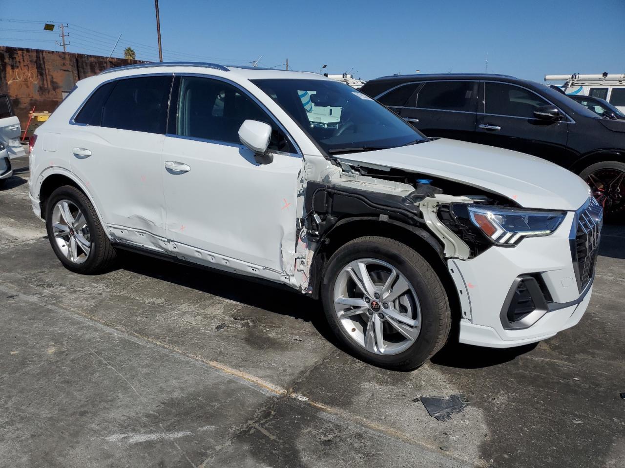 2024 Audi Q3 Premium Plus S Line 45 - Фото 4