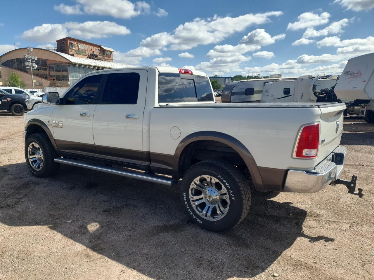2017 Ram 2500 Laramie - Фото 2