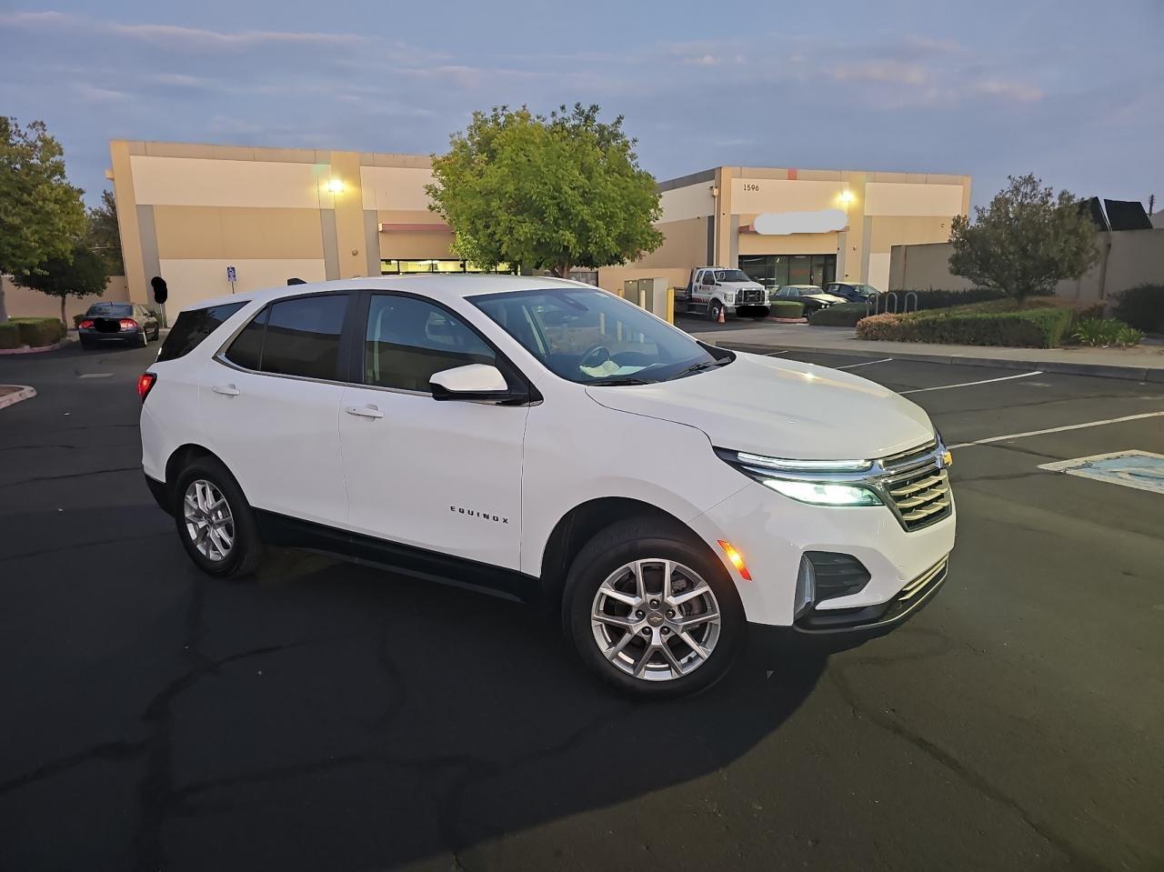 2023 Chevrolet Equinox Lt