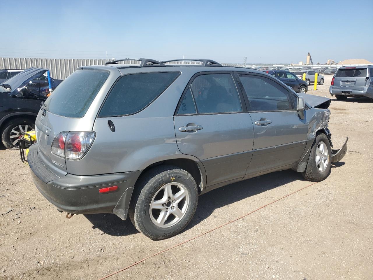 2001 Lexus Rx 300 - Image 3