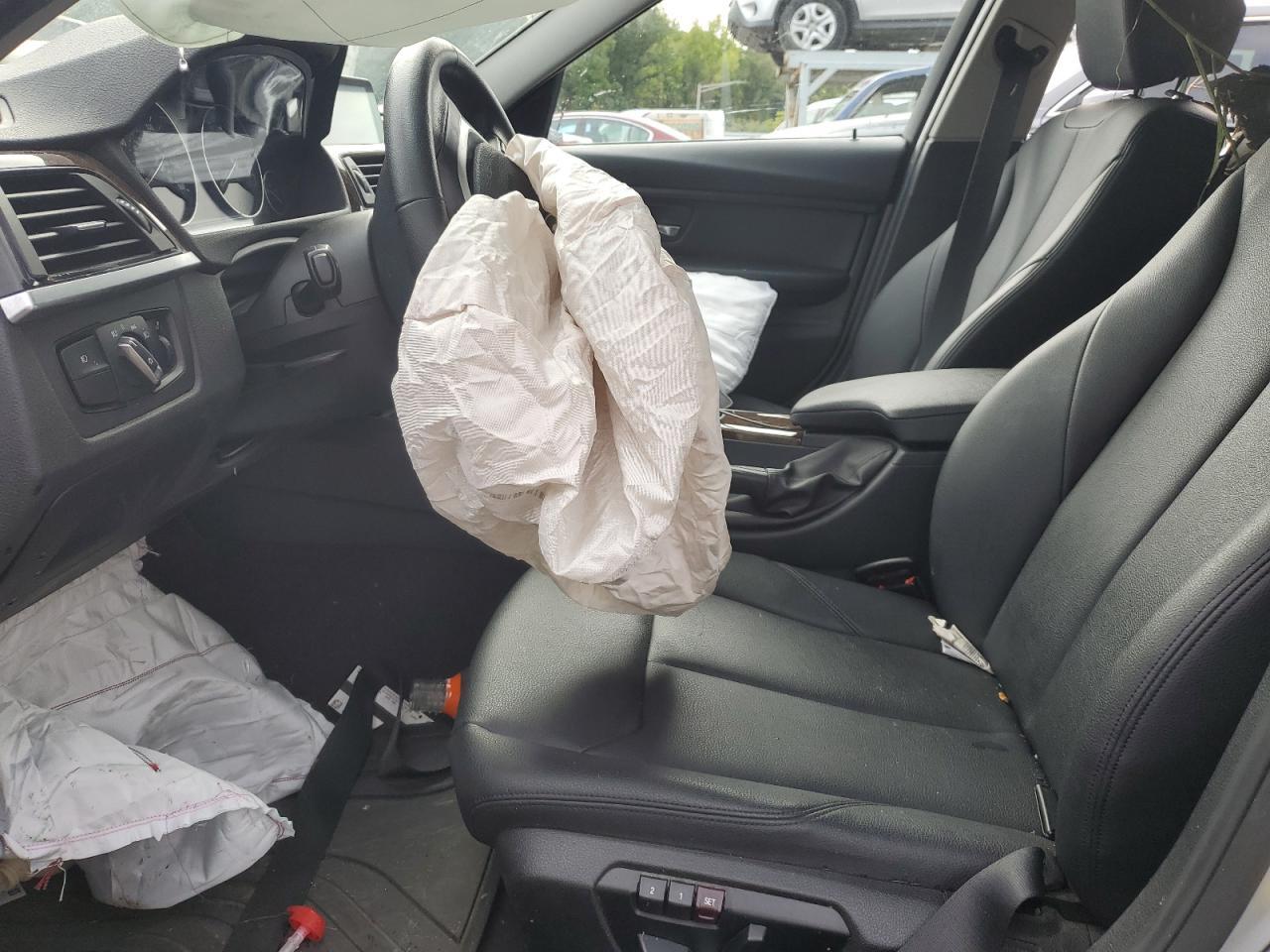 2015 BMW 328 Xi Sulev - Фото 7