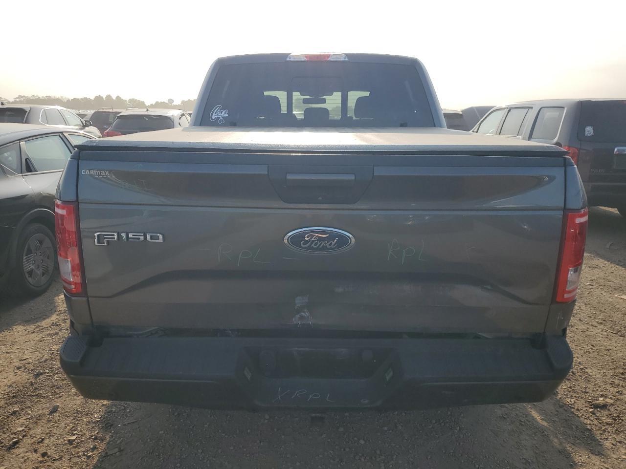 2016 Ford F150 Supercrew - Фото 6