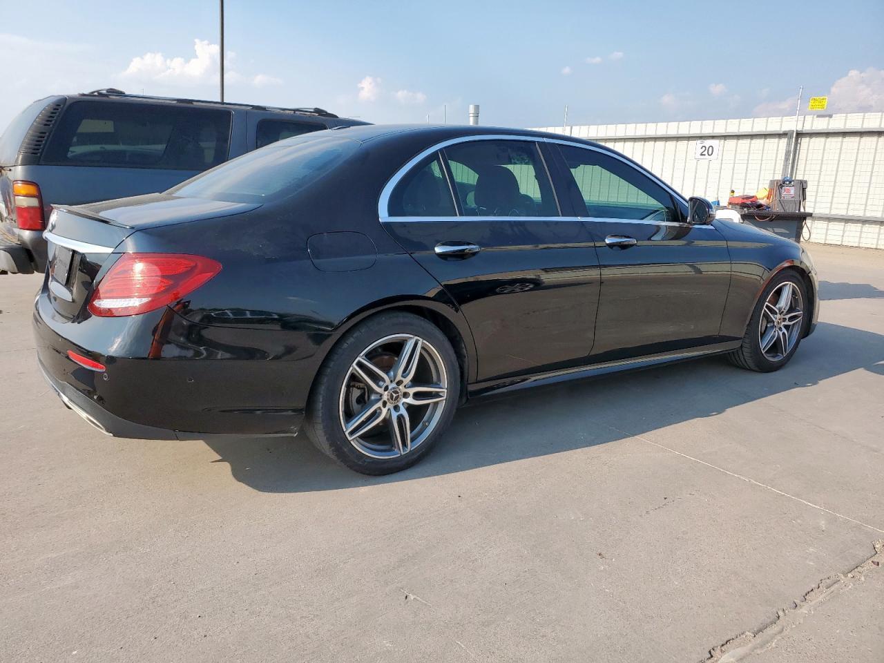 2019 Mercedes-Benz E 300 - Image 3