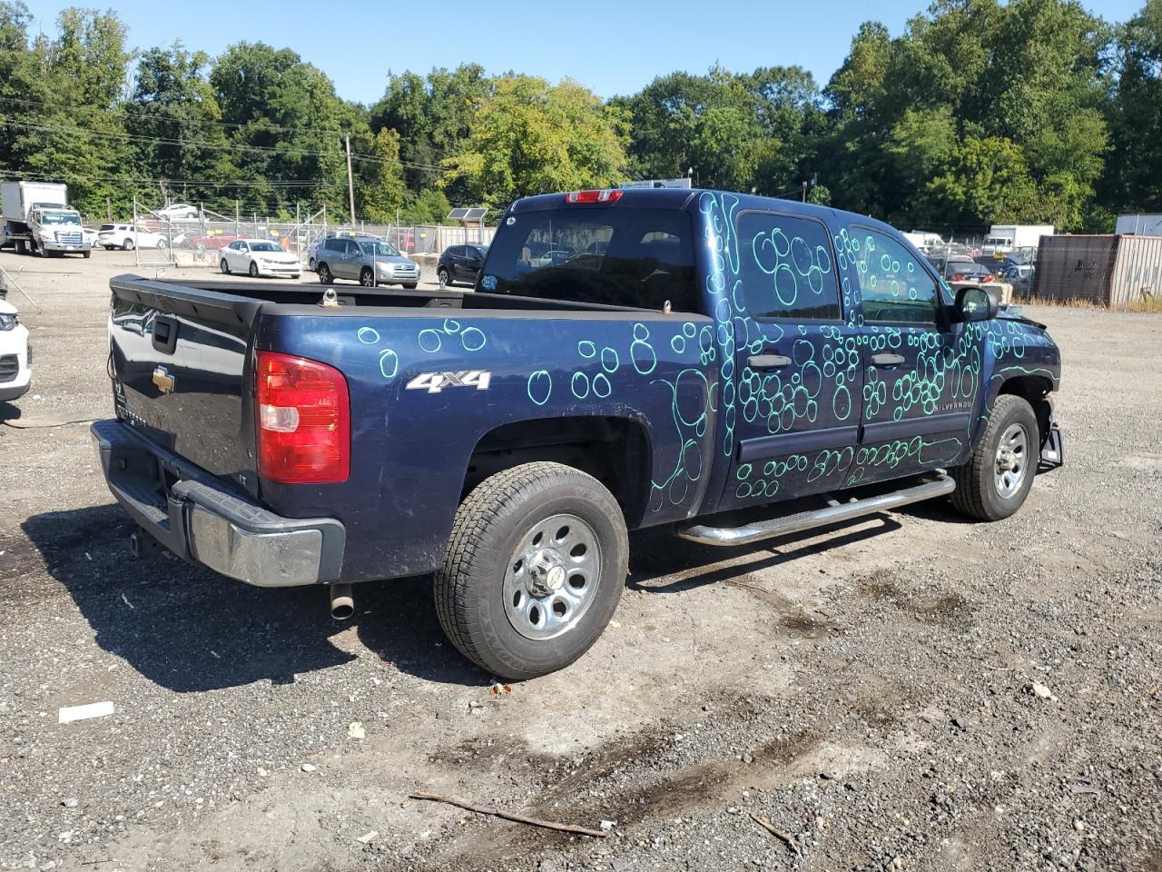 2011 Chevrolet Silverado K1500 Lt - Image 3