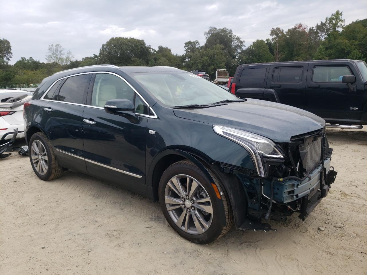2025 Cadillac Xt5 Premium Luxury - Image 4