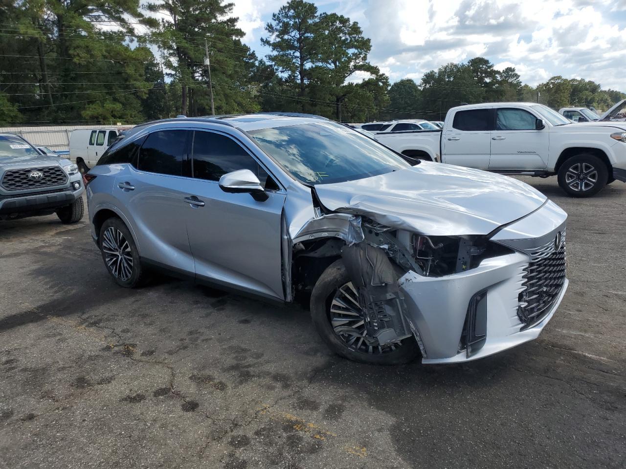 2023 Lexus Rx 350 Premium - Image 4