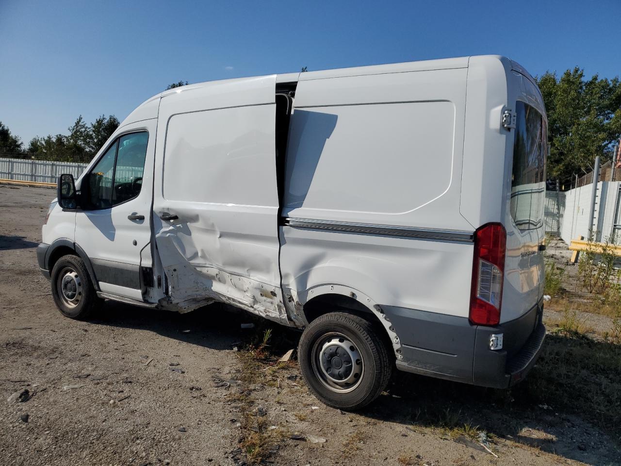 2017 Ford Transit T-250 - Фото 2