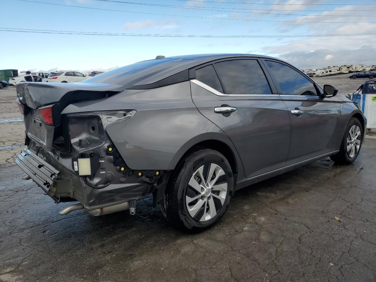 2025 Nissan Altima S - Image 3
