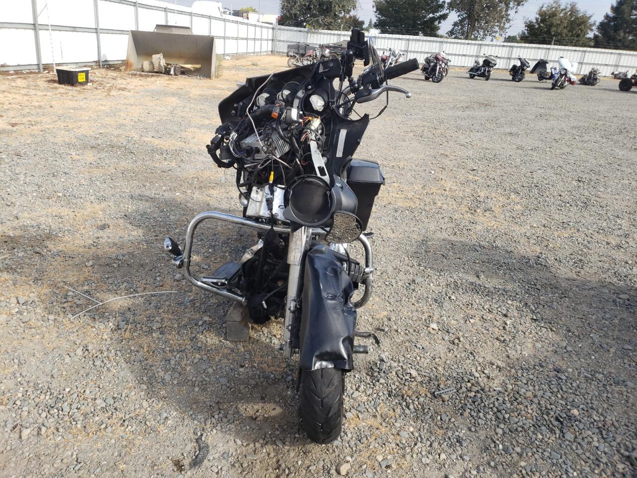 2013 Harley-Davidson Flhx Street Glide - Image 2