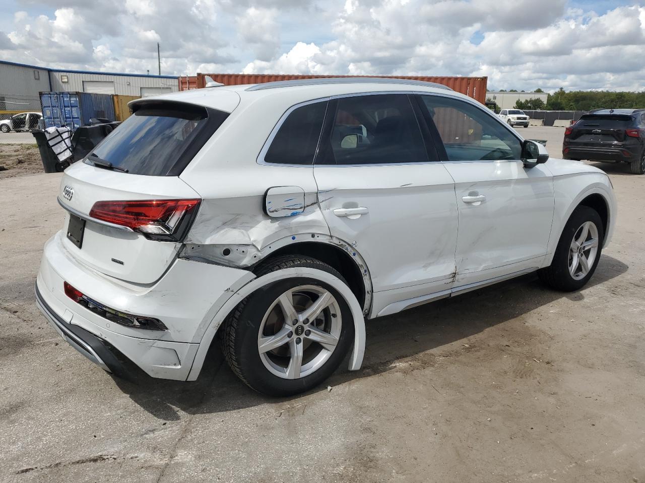2021 Audi Q5 Premium - Фото 3