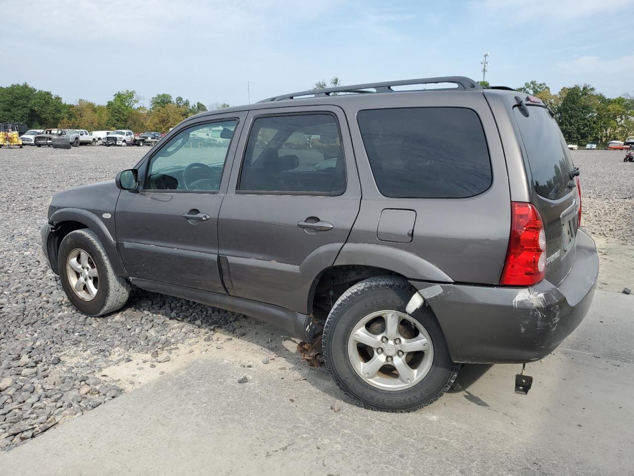 2005 Mazda Tribute I - Фото 2