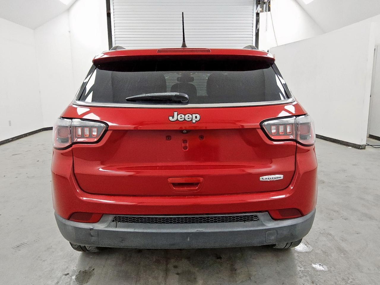 2018 Jeep Compass Latitude - Фото 6