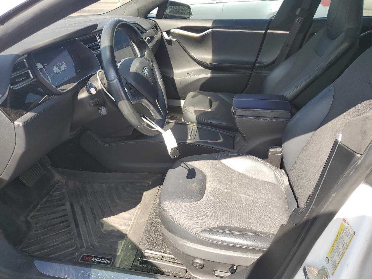 2016 Tesla Model S - Фото 7